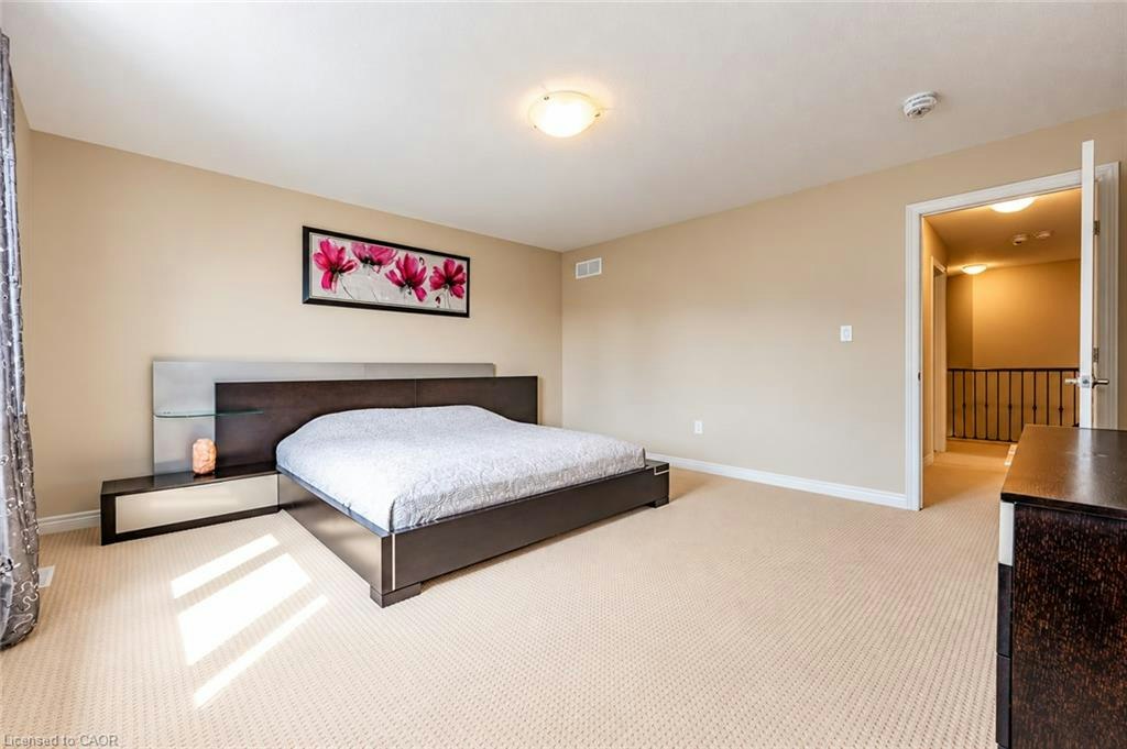 Upper-243 Greenwater Place, Kitchener, ON, N2R 0H1 - 24