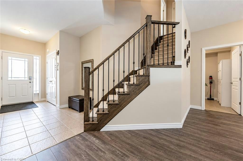 Upper-243 Greenwater Place, Kitchener, ON, N2R 0H1 - 3