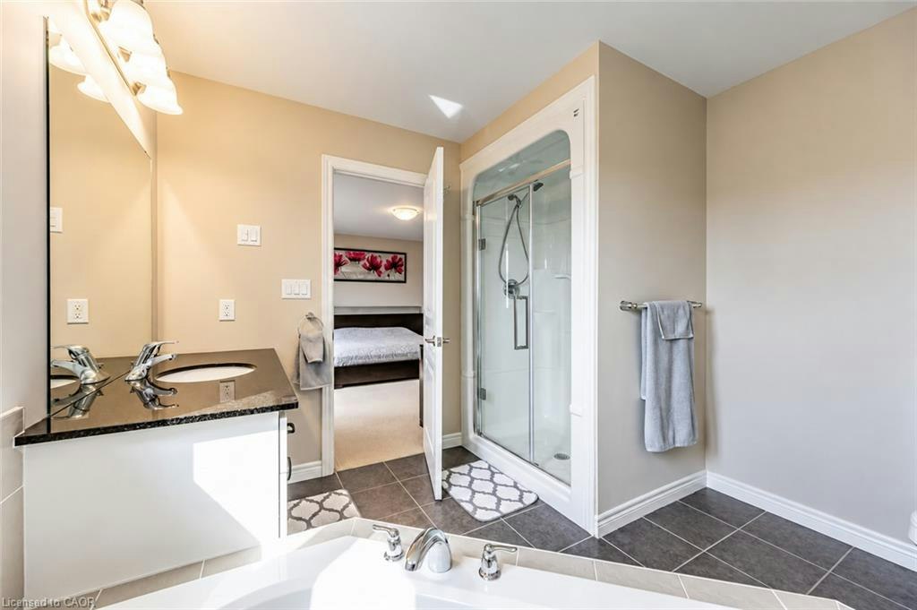 Upper-243 Greenwater Place, Kitchener, ON, N2R 0H1 - 27