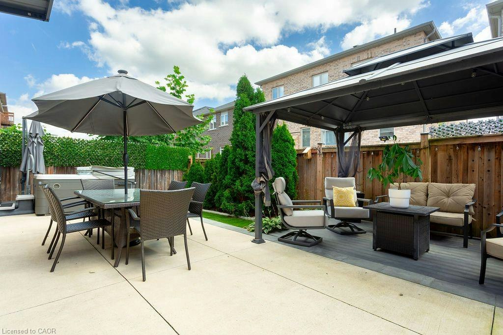 34 Humphrey Street, Hamilton, ON, L0R 2H1