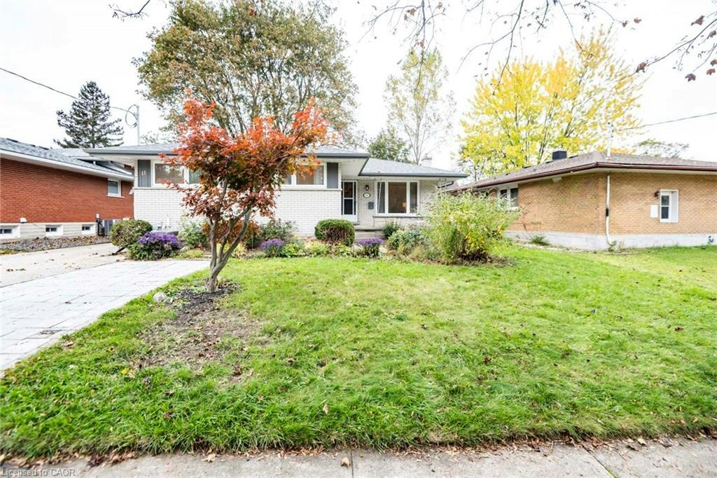 11 Duncairn Avenue, Kitchener, ON, N2M 4S5