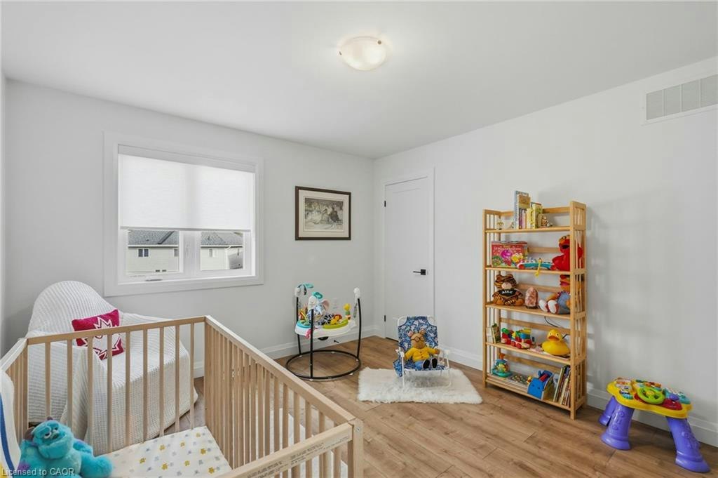 15 Saint Anthony Place, Hamilton, ON, L9C 0E4 - 29