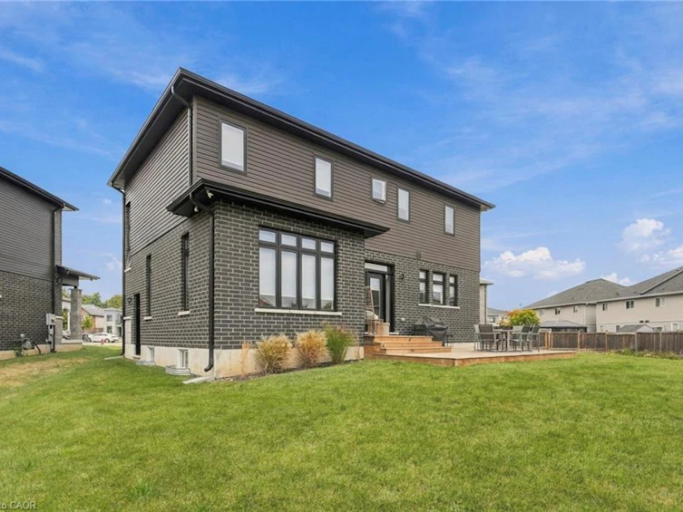 15 Saint Anthony Place, Hamilton, ON, L9C 0E4 - 45