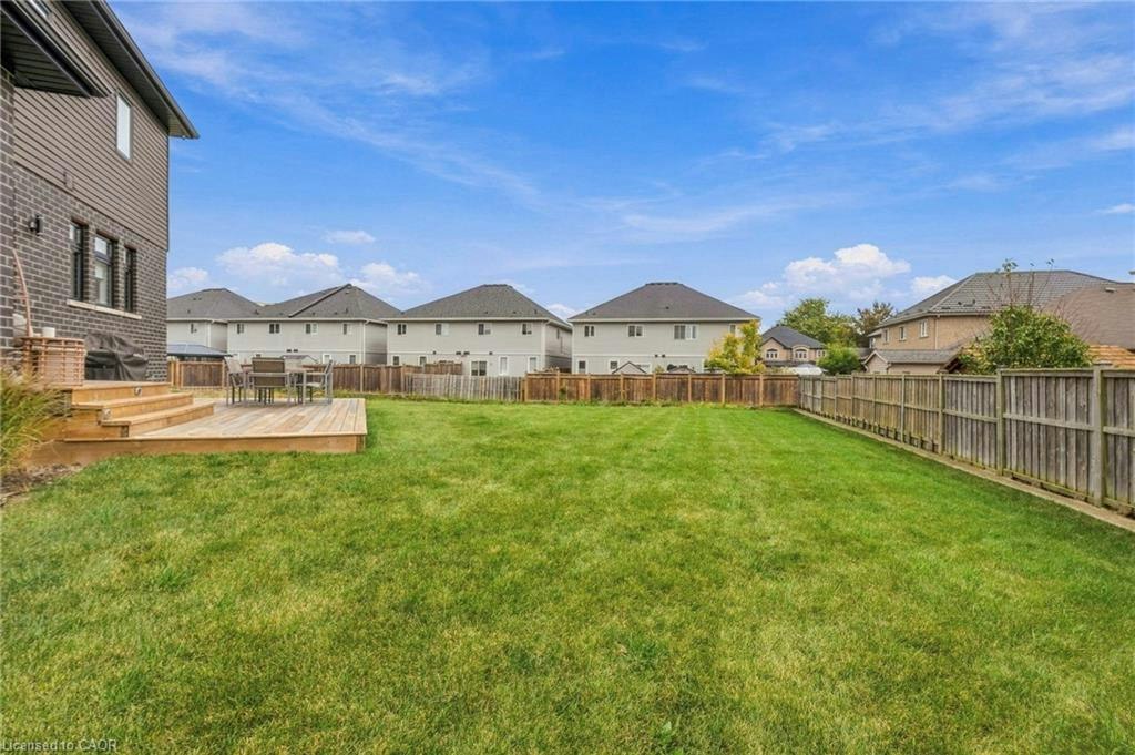 15 Saint Anthony Place, Hamilton, ON, L9C 0E4 - 44