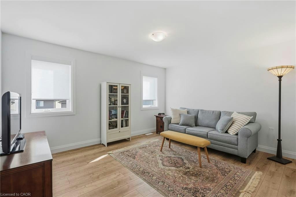 15 Saint Anthony Place, Hamilton, ON, L9C 0E4 - 34