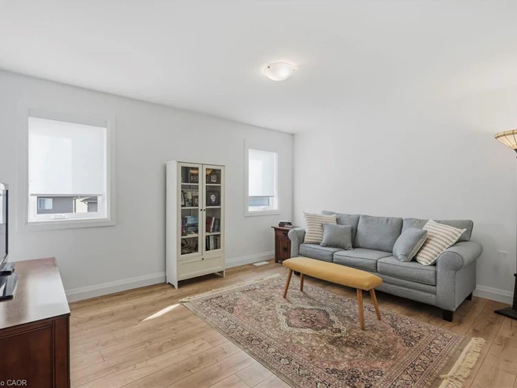 15 Saint Anthony Place, Hamilton, ON, L9C 0E4 - 34