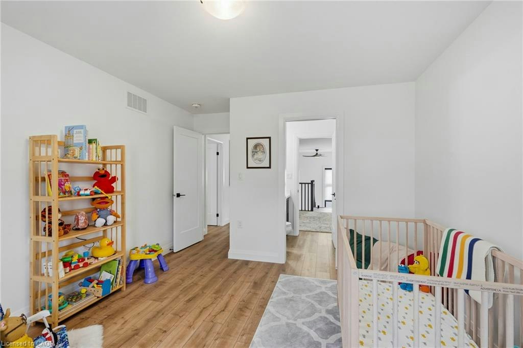 15 Saint Anthony Place, Hamilton, ON, L9C 0E4 - 30