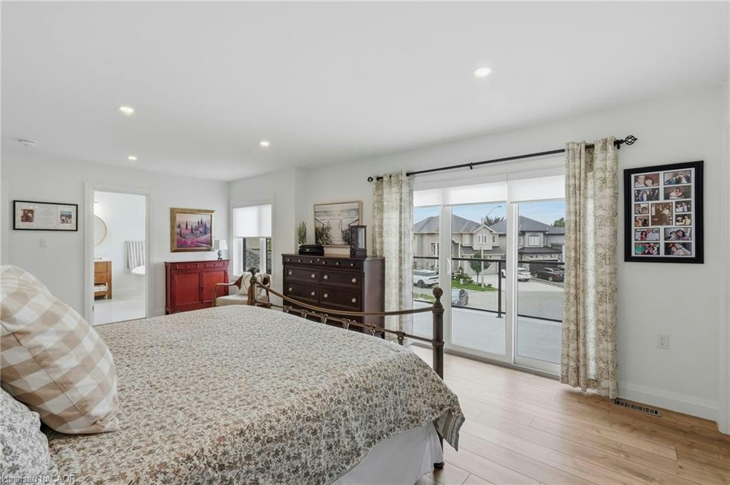 15 Saint Anthony Place, Hamilton, ON, L9C 0E4 - 23