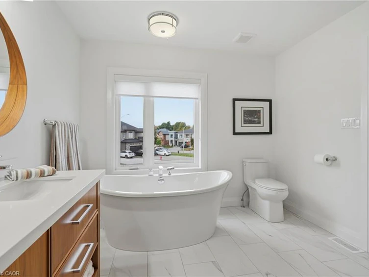 15 Saint Anthony Place, Hamilton, ON, L9C 0E4 - 27