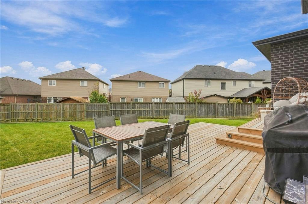 15 Saint Anthony Place, Hamilton, ON, L9C 0E4 - 43