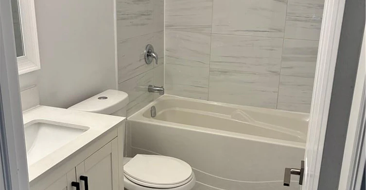 MAIN-246 East 27th Street, Hamilton, ON, L8V 3G4 - 6