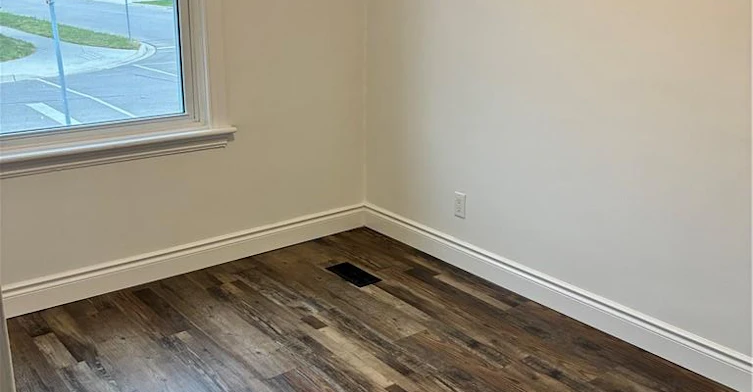 MAIN-246 East 27th Street, Hamilton, ON, L8V 3G4 - 7