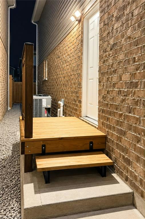Lower-243 Greenwater Place, Kitchener, ON, N2R 0H1 - 2