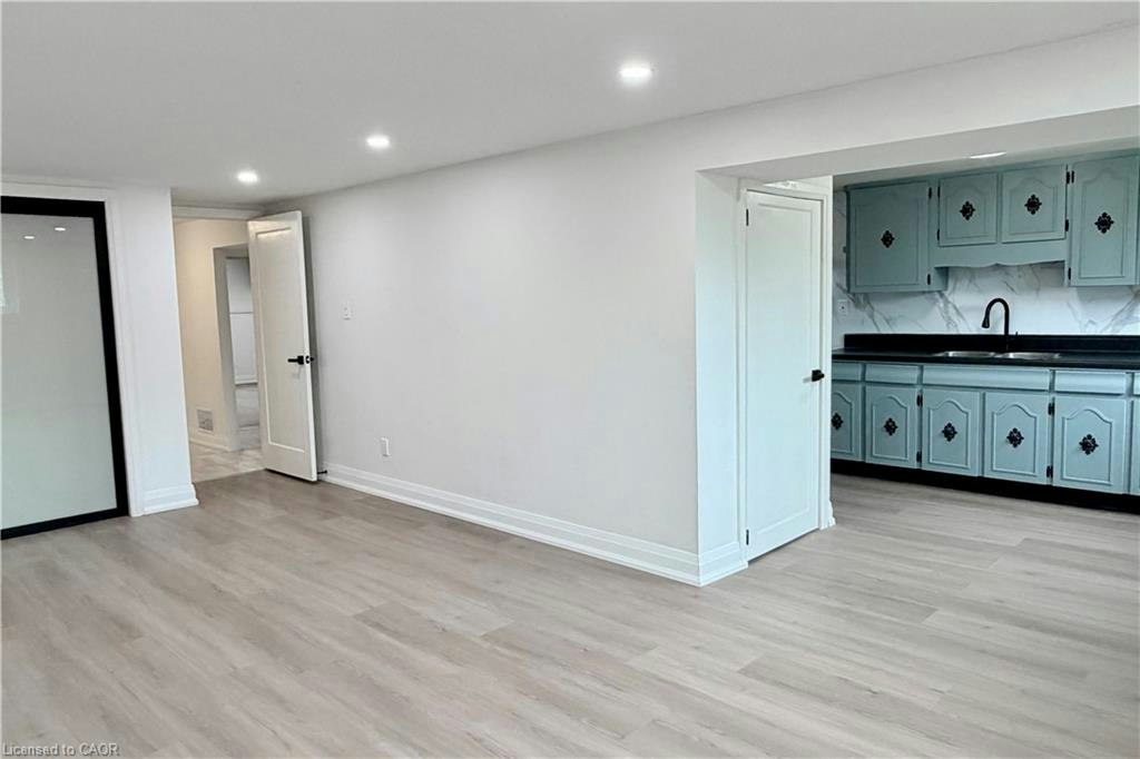 11 Glenmurray Court, Hamilton, ON, L8K 5Y3 - 24