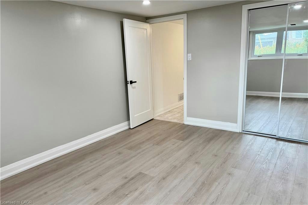 11 Glenmurray Court, Hamilton, ON, L8K 5Y3 - 27