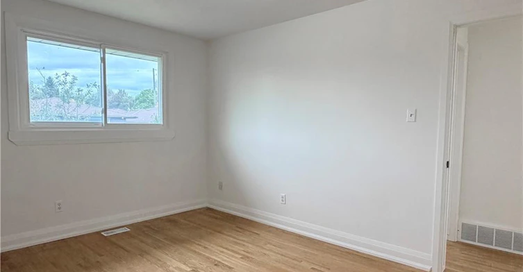 11 Glenmurray Court, Hamilton, ON, L8K 5Y3 - 16