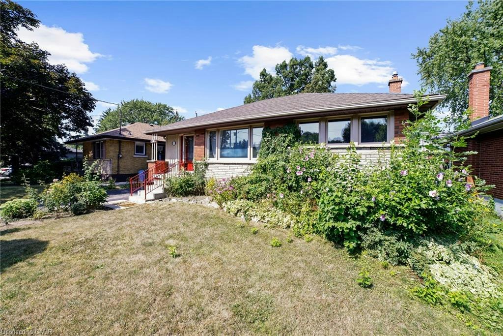 272 Upper Paradise Road, Hamilton, ON, L9C 5C2