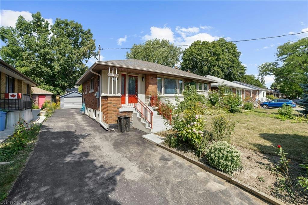 272 Upper Paradise Road, Hamilton, ON, L9C 5C2