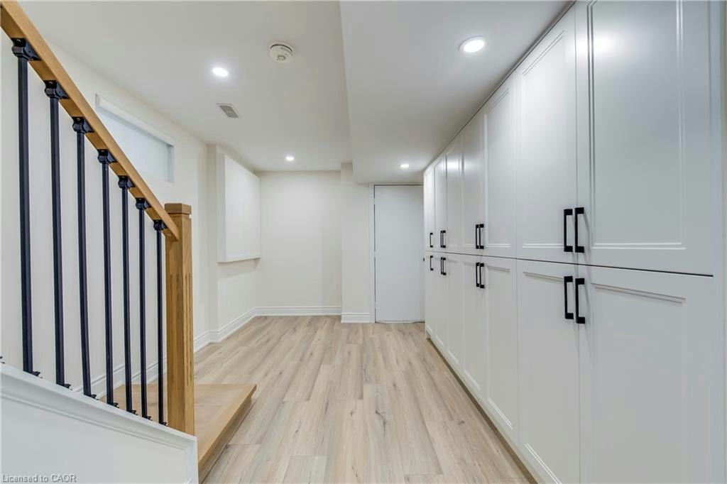 2364 Hilda Drive, Oakville, ON, L6H 7M9 - 38