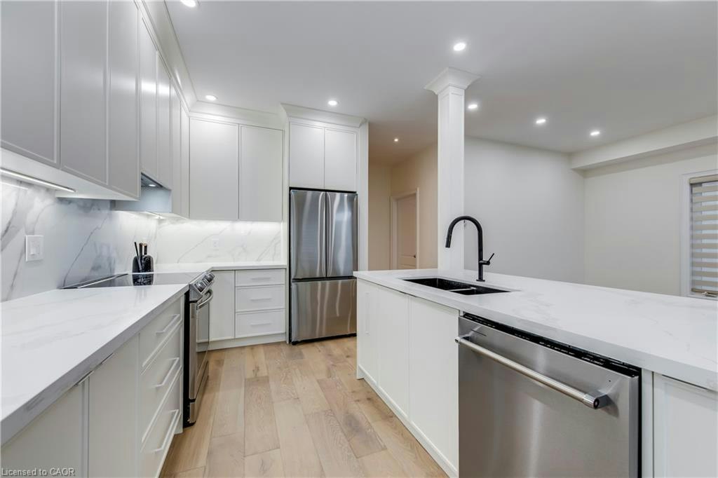 2364 Hilda Drive, Oakville, ON, L6H 7M9 - 14