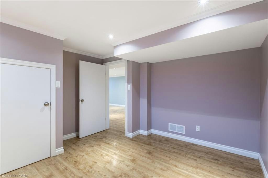 Lower-2142 Parkway Drive, Burlington, ON, L7P 1S6 - 17