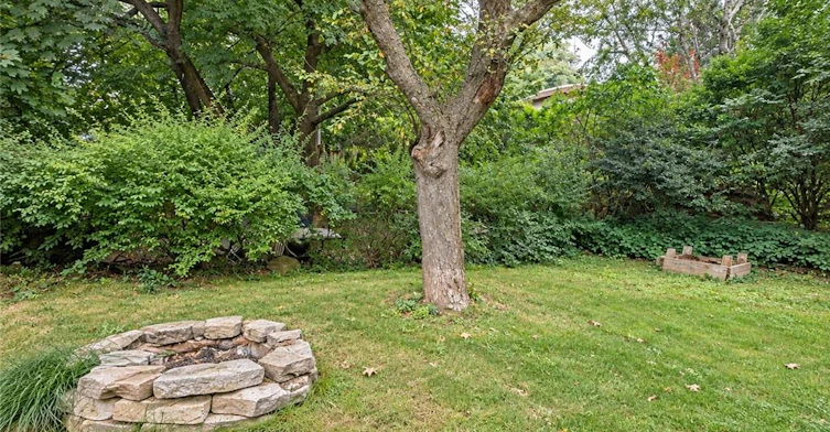 UPPER LEVEL-63 Sanatorium Road, Hamilton, ON, L9C 1Y4 - 30