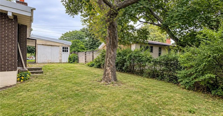 UPPER LEVEL-63 Sanatorium Road, Hamilton, ON, L9C 1Y4 - 27