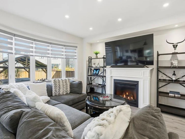 193 Whittington Drive, Hamilton, ON, L9K 0H6 - 6