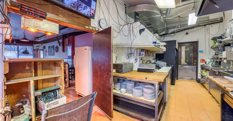1548 St. Clair Parkway, Courtright, ON, N0N 1H0 - 9