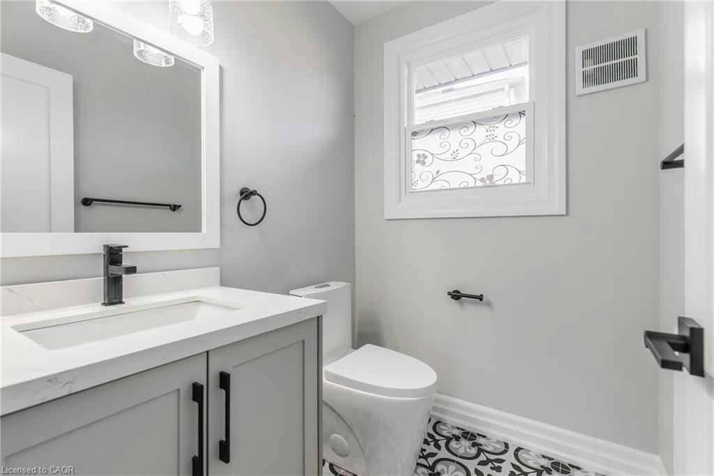 C-2 Thorndale Avenue, St. Catharines, ON, L2R 6A3 - 12