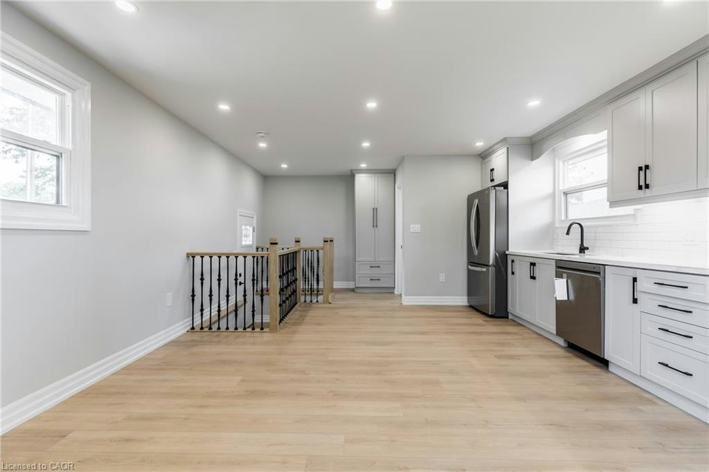 C-2 Thorndale Avenue, St. Catharines, ON, L2R 6A3 - 11