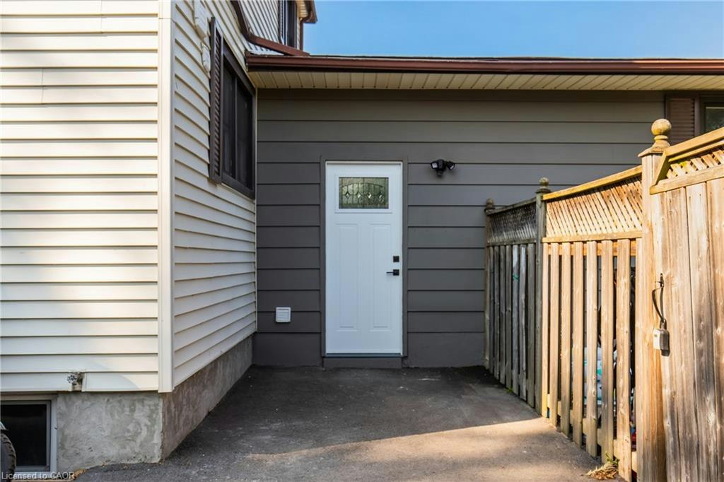 C-2 Thorndale Avenue, St. Catharines, ON, L2R 6A3 - 4