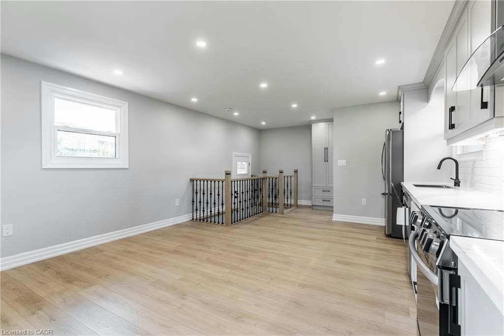 C-2 Thorndale Avenue, St. Catharines, ON, L2R 6A3 - 10