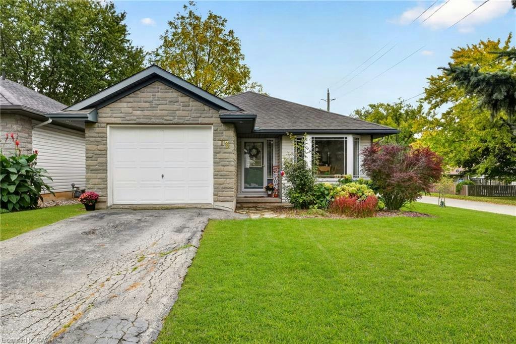 13 Barton Street, Cayuga, ON, N0A 1E0