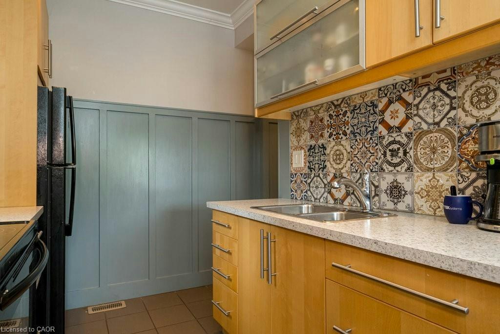 2-146 Forest Avenue, Hamilton, ON, L8N 1X5 - 3