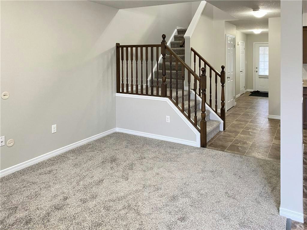 M48-7 Upper Mercer Street, Kitchener, ON, N2A 0B7 - 3