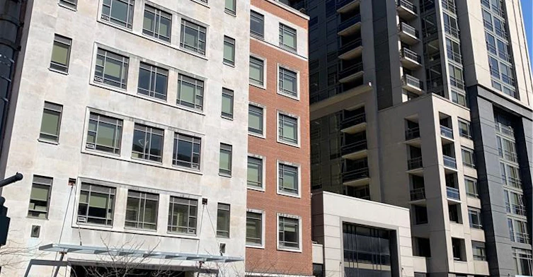 411-150 Main Street W, Hamilton, ON, L8P 1H8