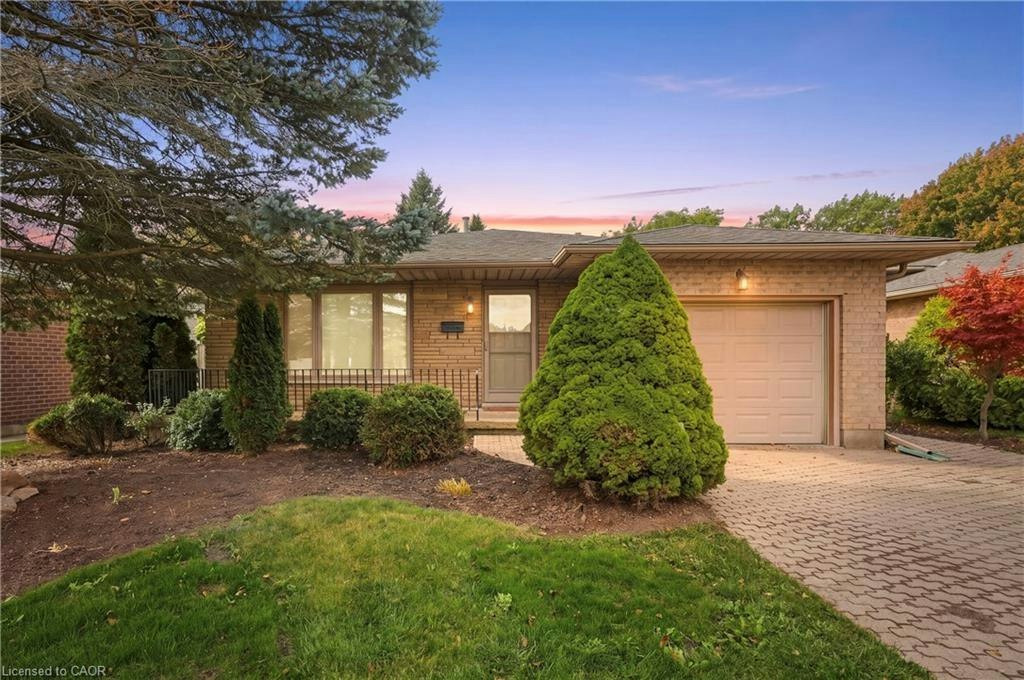 84 Larchwood Circle, Welland, ON, L3C 6T3