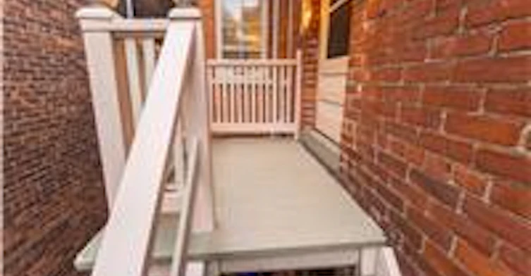 Second-105 Erie Avenue, Hamilton, ON, L8N 2W5 - 12