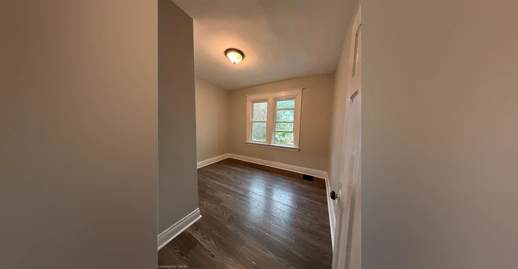 2-21 Gage Avenue S, Hamilton, ON, L8M 3C7 - 7
