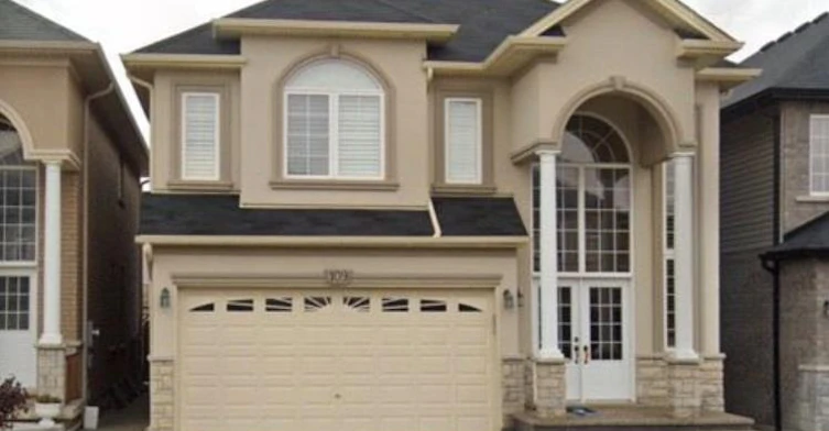 BSMT-109 Chartwell Circle, Hamilton, ON, L9C 4S2