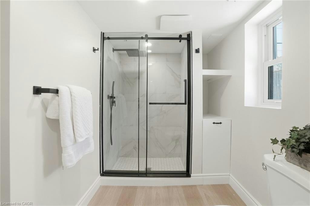 894 Garth Street, Hamilton, ON, L9G 4K9 - 30