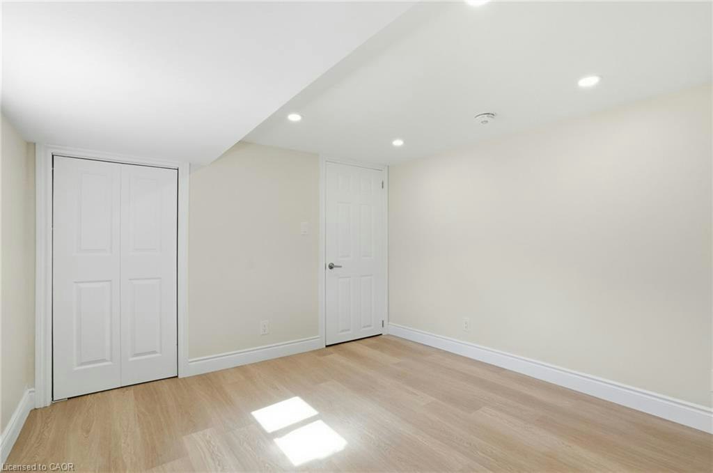 894 Garth Street, Hamilton, ON, L9G 4K9 - 32