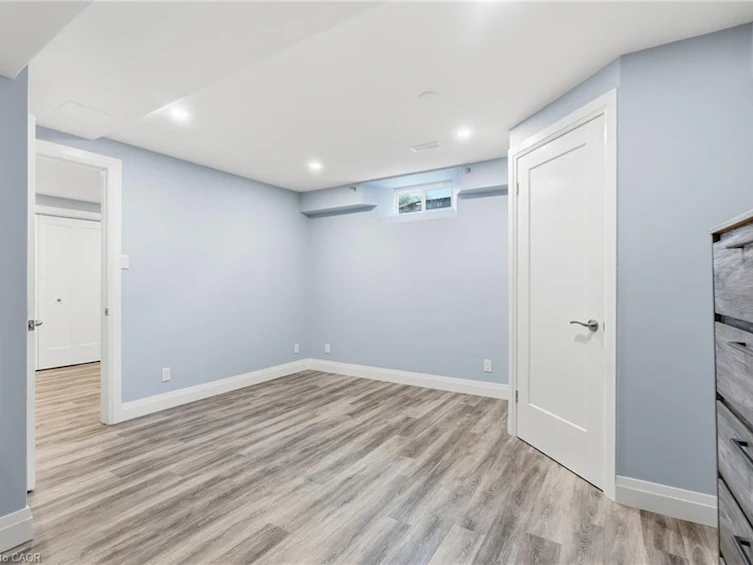231 Parkside Drive, Hamilton, ON, L8B 0Y7 - 36