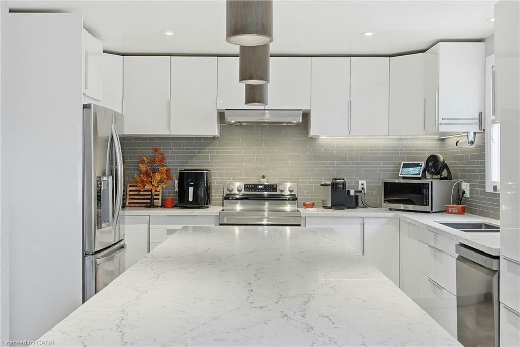 231 Parkside Drive, Hamilton, ON, L8B 0Y7 - 10