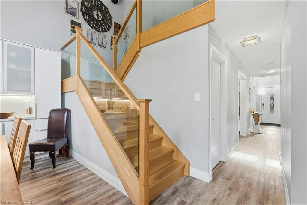 231 Parkside Drive, Hamilton, ON, L8B 0Y7 - 14