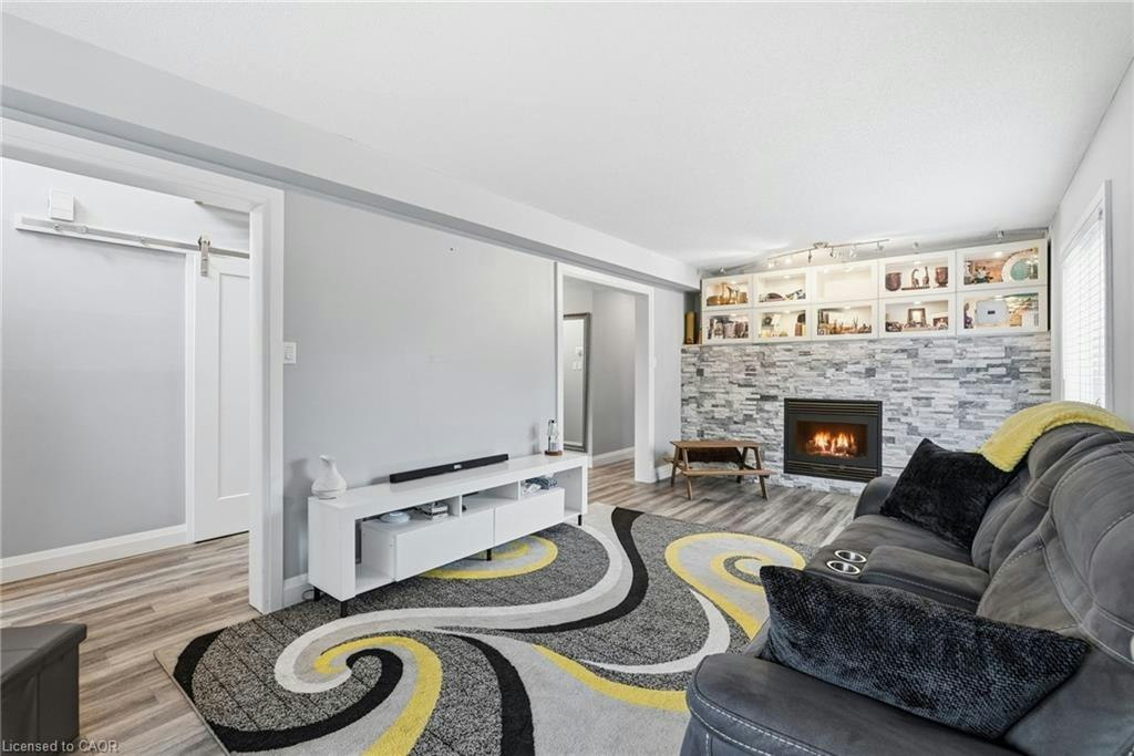 231 Parkside Drive, Hamilton, ON, L8B 0Y7 - 6