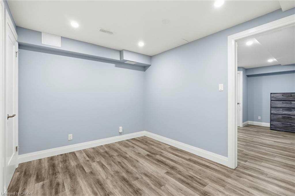 231 Parkside Drive, Hamilton, ON, L8B 0Y7 - 38