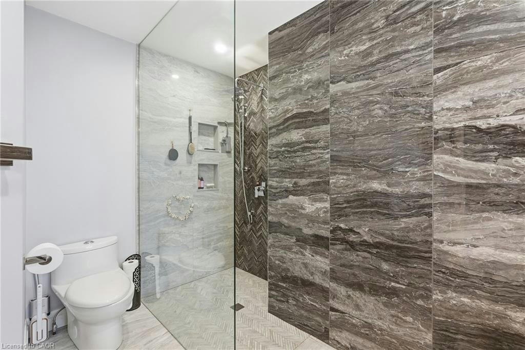 231 Parkside Drive, Hamilton, ON, L8B 0Y7 - 22