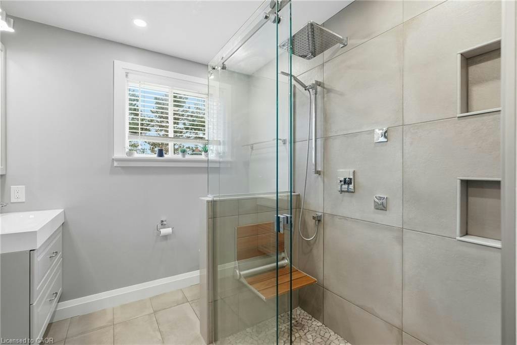 231 Parkside Drive, Hamilton, ON, L8B 0Y7 - 30